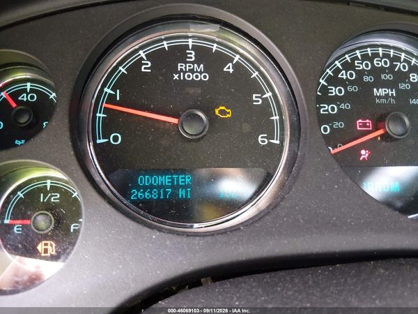 2013 CHEVROLET TAHOE LS — I118