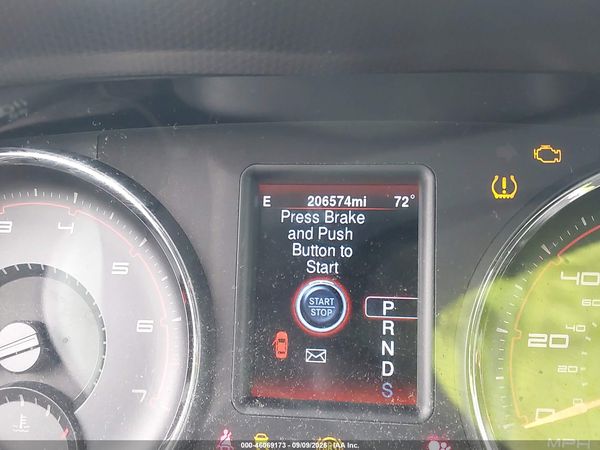 2013 DODGE CHARGER SXT