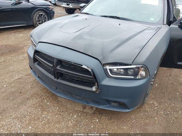 2013 DODGE CHARGER SXT