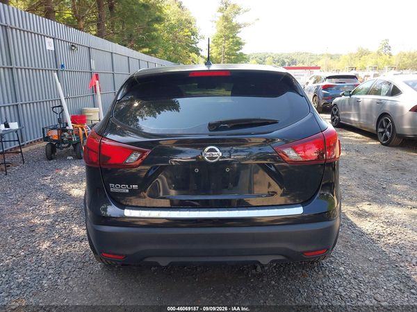 2018 NISSAN ROGUE SPORT S