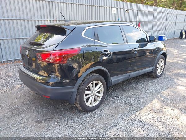 2018 NISSAN ROGUE SPORT S