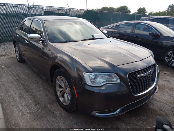 2015 CHRYSLER 300 LIMITED