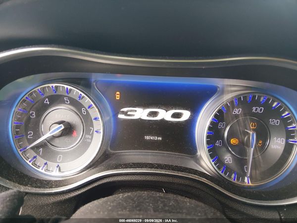 2015 CHRYSLER 300 LIMITED