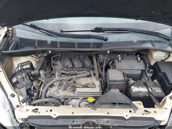 2014 TOYOTA SIENNA XLE V6 8 PASSENGER