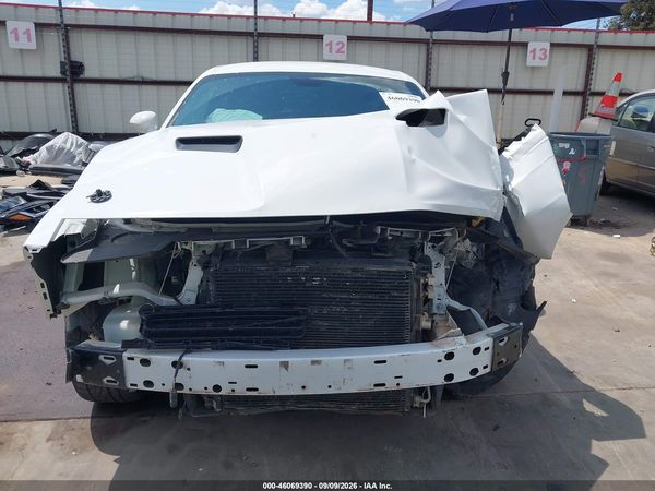 2018 DODGE CHALLENGER SXT PLUS — I115
