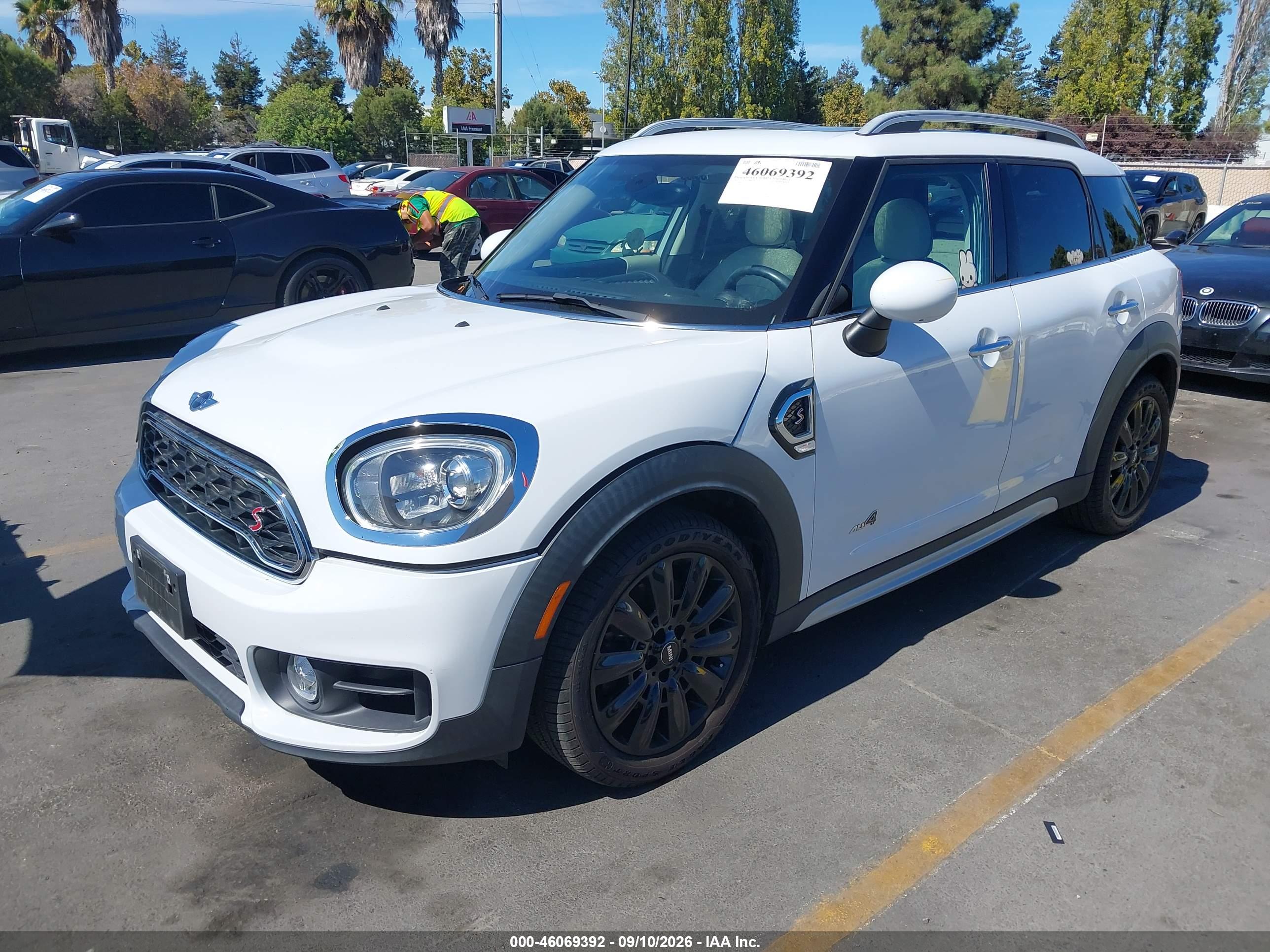2018 MINI COUNTRYMAN COOPER S — I2