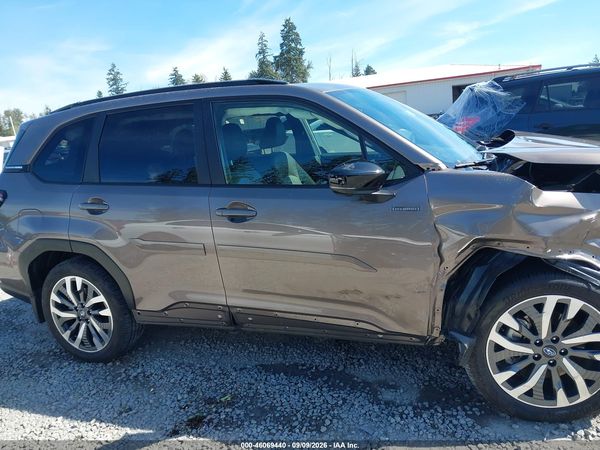 2025 SUBARU FORESTER TOURING HYBRID — I116