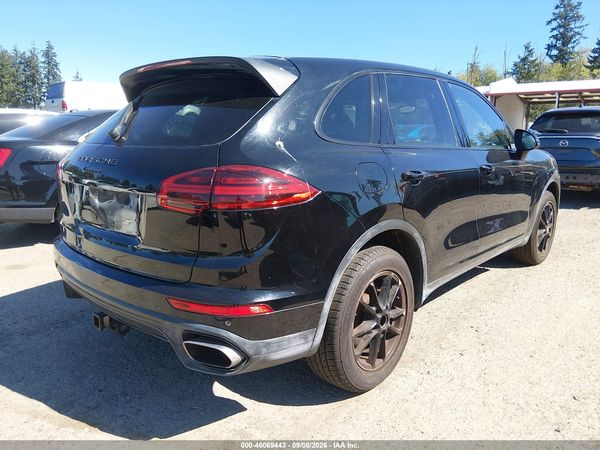 2016 PORSCHE CAYENNE