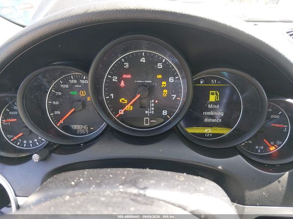 2016 PORSCHE CAYENNE