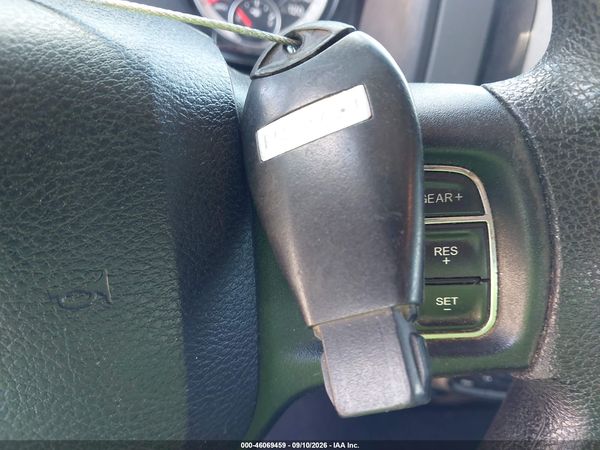 2017 RAM 1500 TRADESMAN  4X4 6'4 BOX — I11