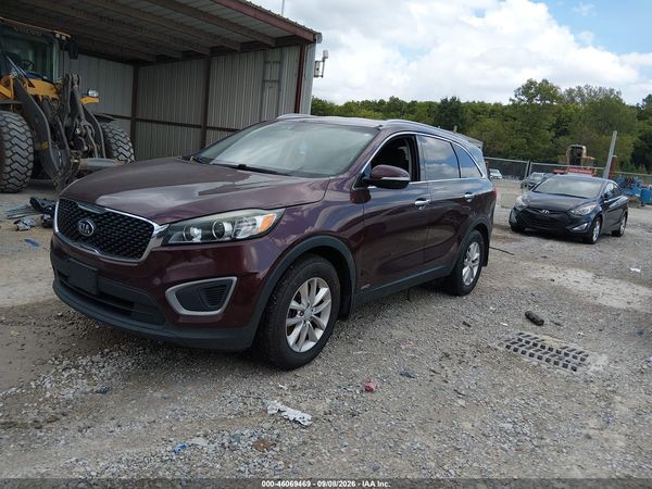 2017 KIA SORENTO 2.4L LX — I2