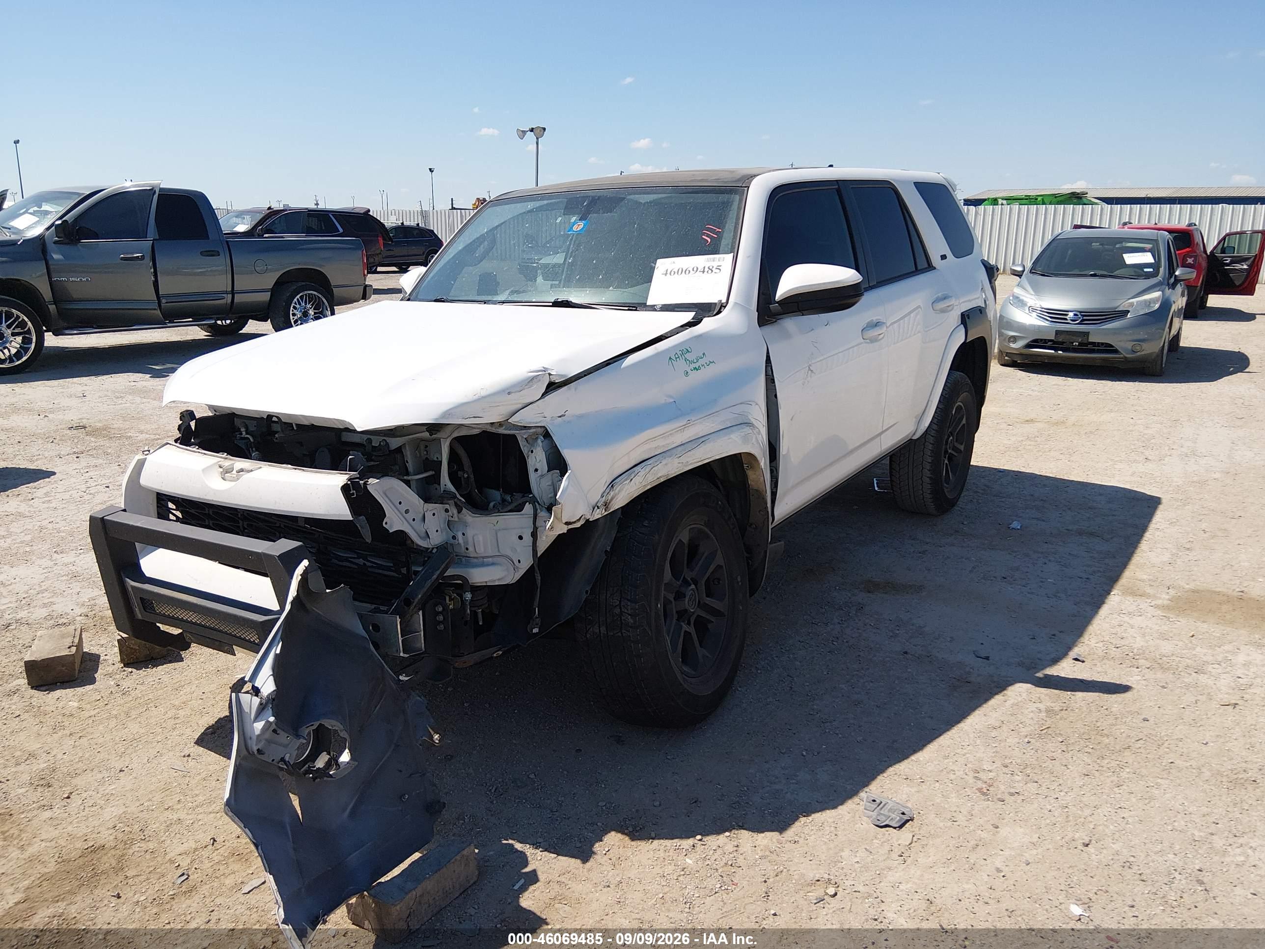 2016 TOYOTA 4RUNNER SR5 — I2
