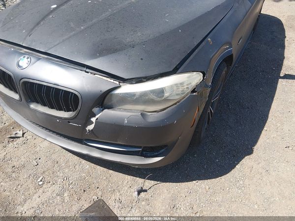 2012 BMW 528I