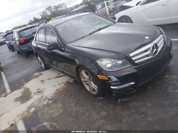 2012 MERCEDES-BENZ C 300 SPORT 4MATIC