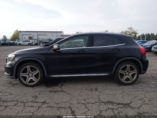 2015 MERCEDES-BENZ GLA 250 4MATIC