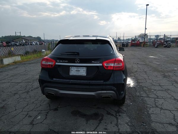 2015 MERCEDES-BENZ GLA 250 4MATIC