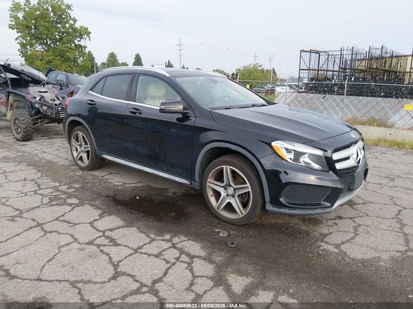 2015 MERCEDES-BENZ GLA 250 4MATIC