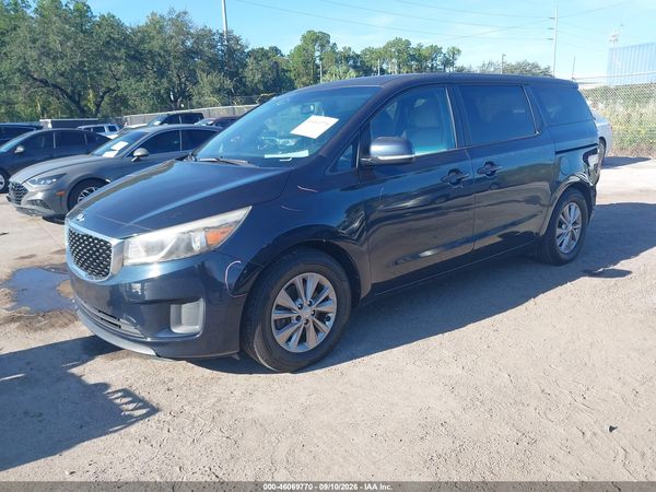 2017 KIA SEDONA — I2