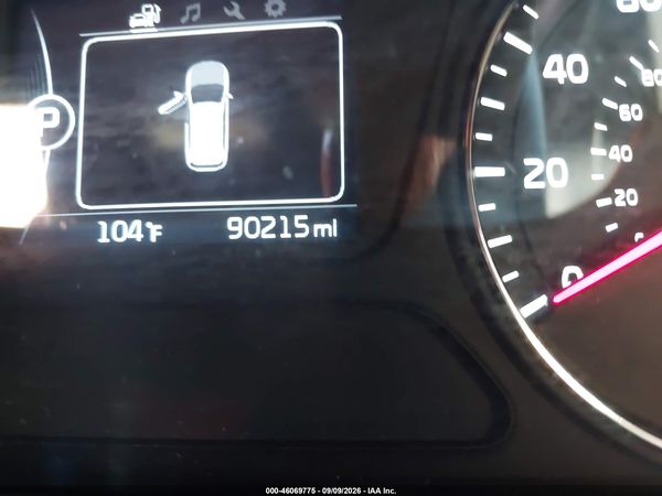 2016 KIA SORENTO 2.4L LX