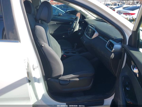 2016 KIA SORENTO 2.4L LX
