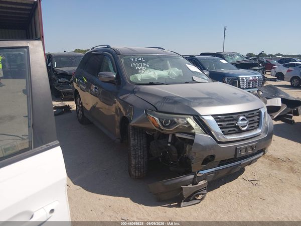 2019 NISSAN PATHFINDER SV — I1