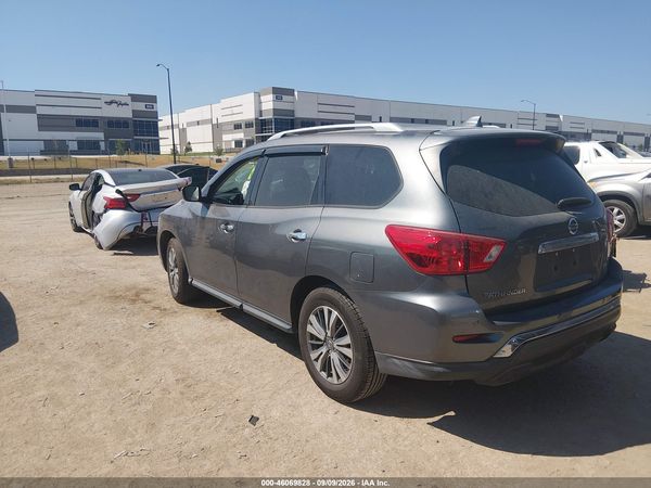 2019 NISSAN PATHFINDER SV — I3