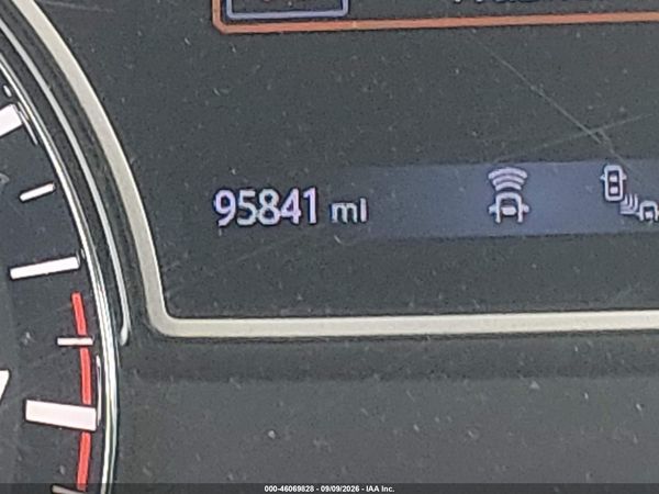 2019 NISSAN PATHFINDER SV — I118