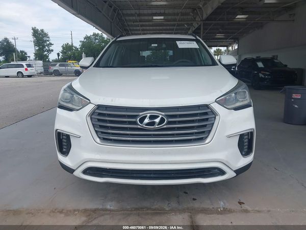 2017 HYUNDAI SANTA FE SE