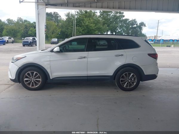 2017 HYUNDAI SANTA FE SE