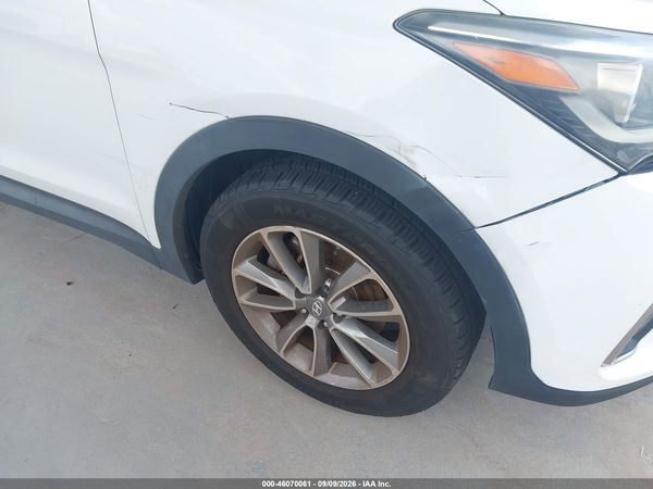 2017 HYUNDAI SANTA FE SE