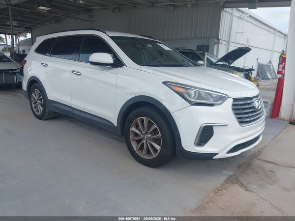 2017 HYUNDAI SANTA FE SE