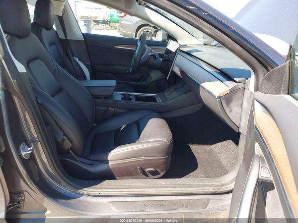 2023 TESLA MODEL 3 REAR-WHEEL DRIVE — I5
