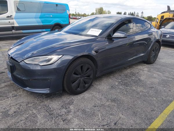 2021 TESLA MODEL S — I2