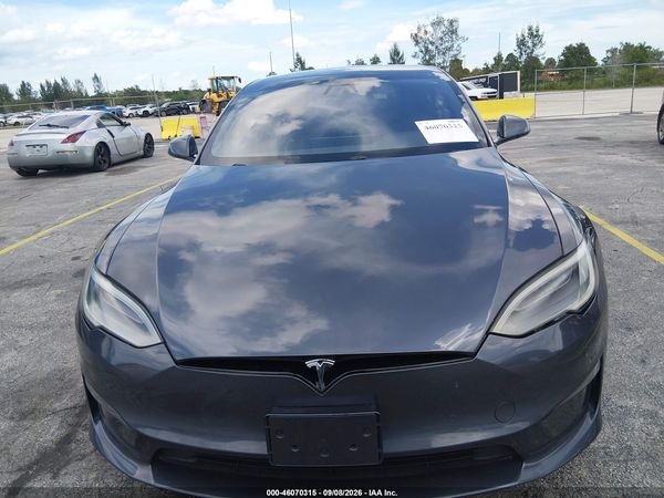 2021 TESLA MODEL S — I6