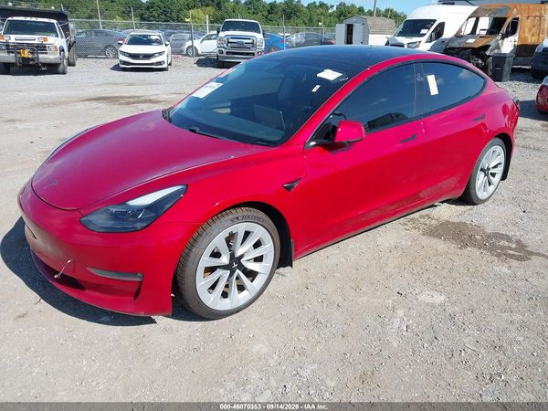 2021 TESLA MODEL 3 — I2