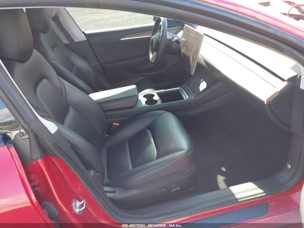 2021 TESLA MODEL 3 — I5