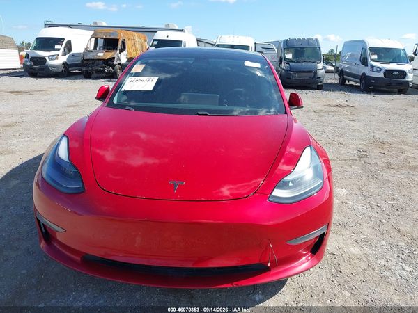 2021 TESLA MODEL 3 — I6