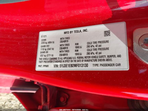 2021 TESLA MODEL 3 — I9