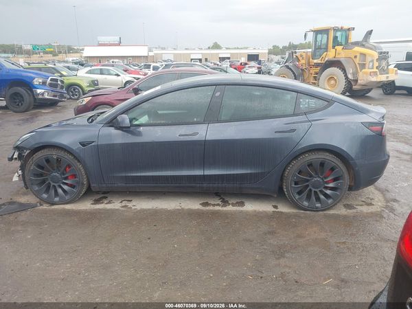 2021 TESLA MODEL 3 — I117