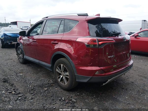 2018 TOYOTA RAV4 XLE — I3