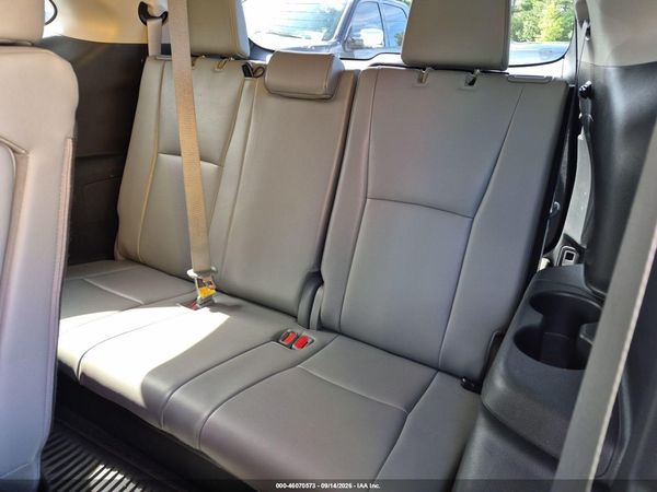 2023 TOYOTA HIGHLANDER XLE — I154