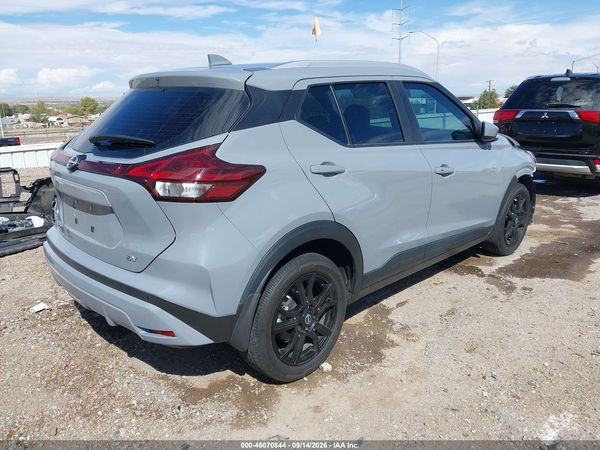2024 NISSAN KICKS SV XTRONIC CVT — I4