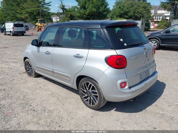 2015 FIAT 500L LOUNGE — I3