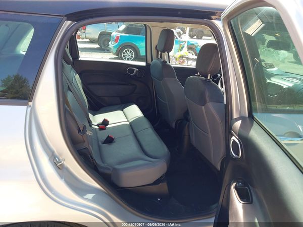 2015 FIAT 500L LOUNGE — I8