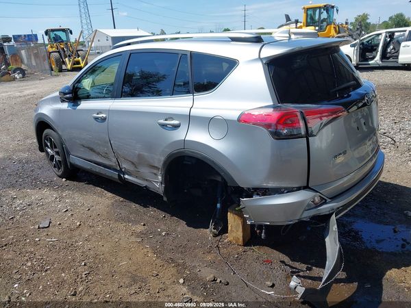 2018 TOYOTA RAV4 SE — I3