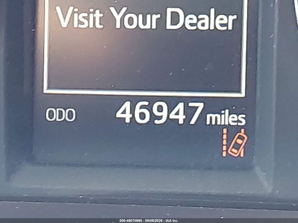 2018 TOYOTA RAV4 SE — I118