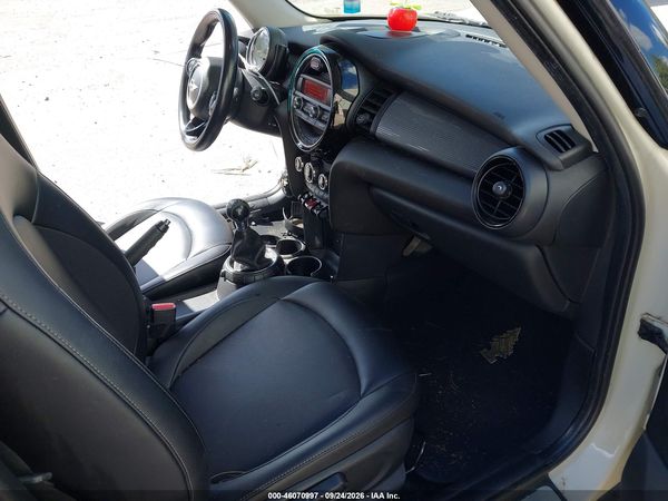 2016 MINI HARDTOP COOPER — I5