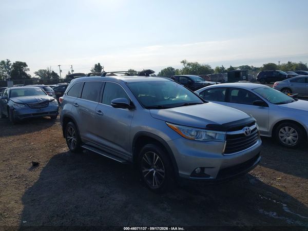 2016 TOYOTA HIGHLANDER XLE V6 — I1