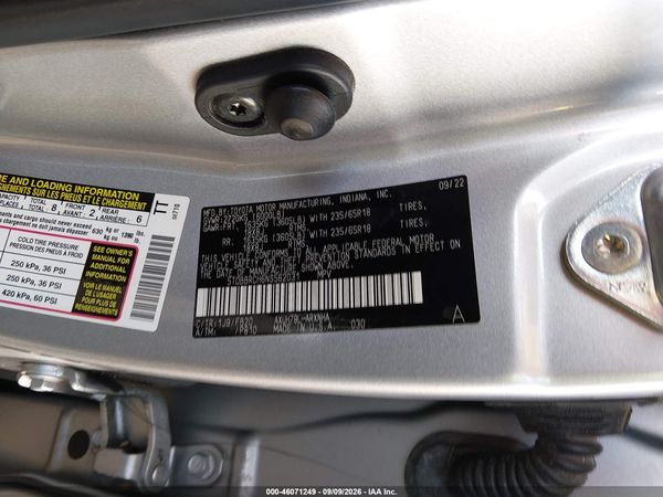 2022 TOYOTA HIGHLANDER HYBRID LE — I9