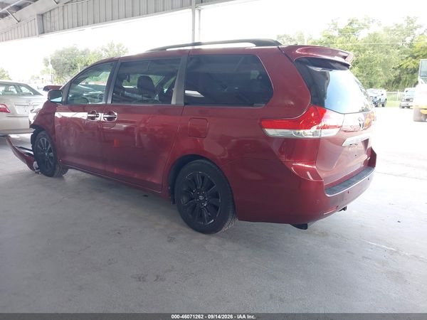 2012 TOYOTA SIENNA LIMITED V6 7 PASSENGER — I3